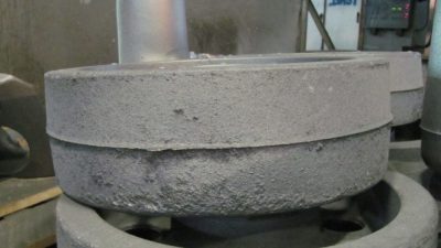 Example of a soft mold that causes casting swell defects.
